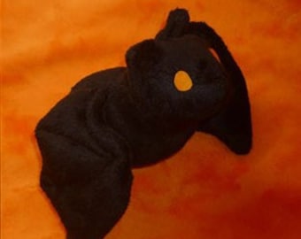 Zwarte vleermuis pluche - NAAIPATROON & INSTRUCCIONES