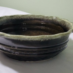Vintage Hull USA Pottery Green brown Drip Glaze Bowl planter F26