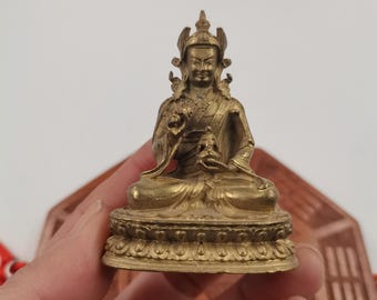 Statua artigianale in ottone di Padmasambhava, Guru tibetano Rinpoche, decorazione per meditazione buddista XQ015