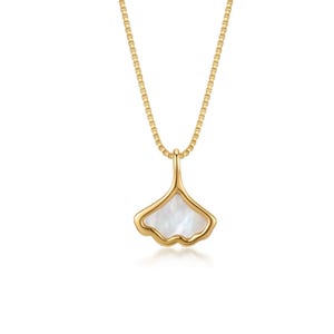 Ginkgobladketting, parelmoer hanger, minimalistische natuursieraden, goudkleur