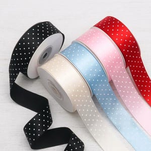 Cinta decorativa de 2,5 cm con estampado de lunares, cinta de tela de poliéster de una sola cara para envolver regalos y manualidades.