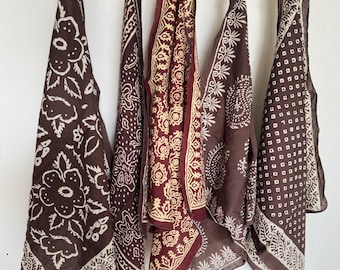 Bruna ekologiska bomullsbandanas i lösvikt, mjuk bomullshalsduk, bohemiska halsdukar
