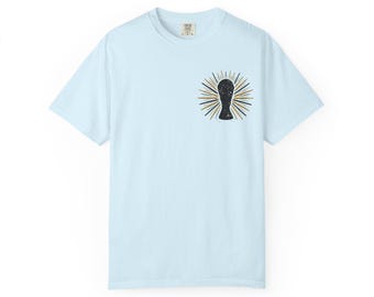 Camiseta con ilustración de cerradura mística / Diseño de rayos de sol radiantes