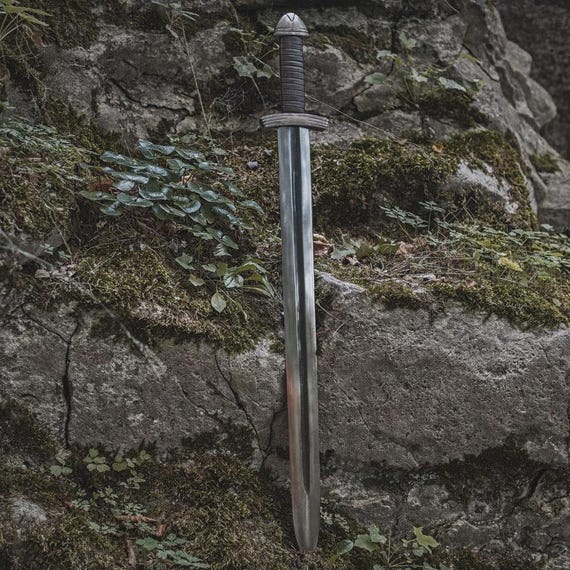 10 Century Spring Steel Viking Sword Helbítr