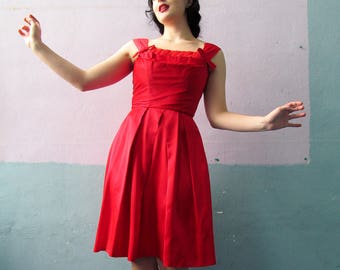 Vtg 50s Red Sweetheart Dress / Hot Cocktail Dress / Special Occasion / Holiday