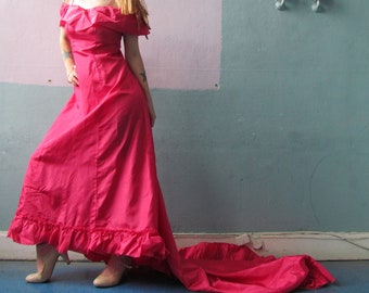 Vtg Flamenco Train Dress / Ball Gown