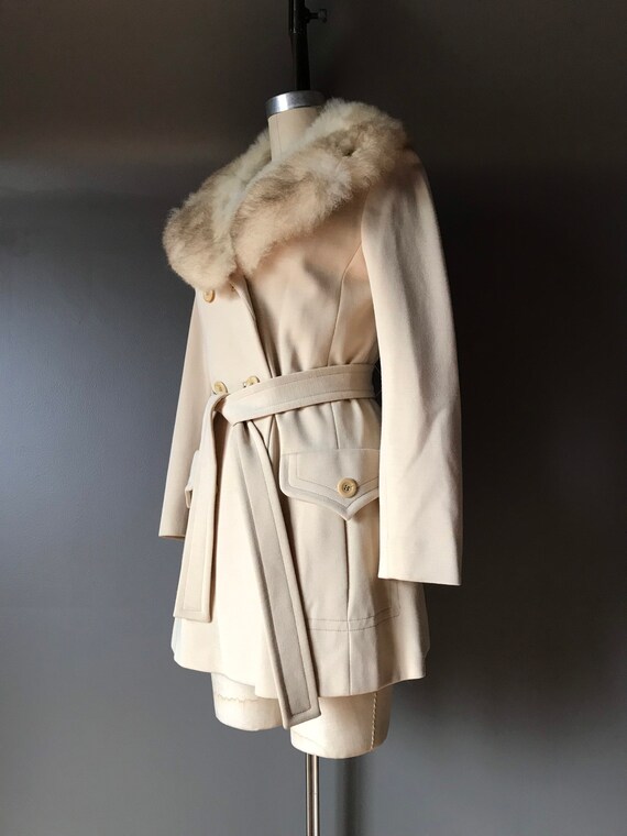 Vtg 70s Belted Penny Lane Coat / Fur Collar & Wra… - image 4