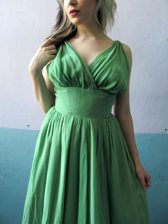 Vtg 50s 60s Green Bombshell Dress / Cocktail Part… - image 4