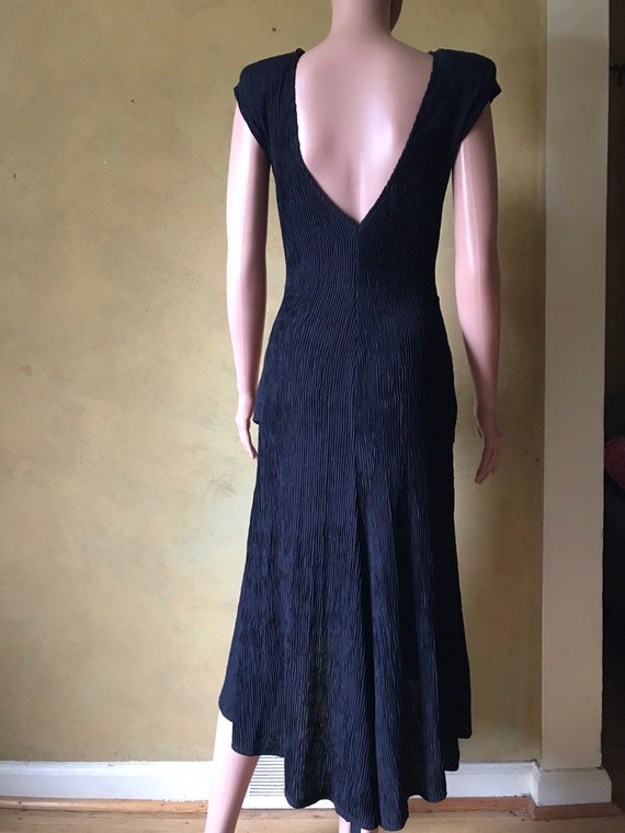 Vtg 80s Black Fishtail Crepe Dress / Low Cut Back