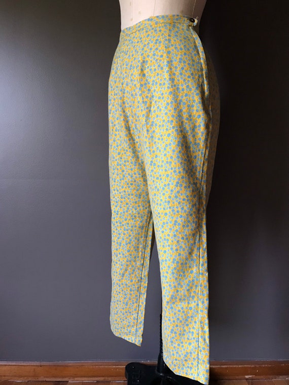 Vtg 60s Floral Pants / High Waisted - image 4