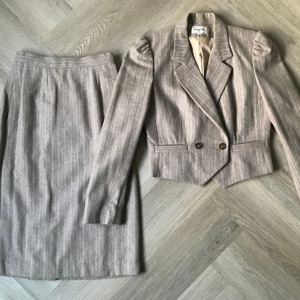 Vtg 70s Donnybrook Crop Blazer Skirt Suit Set