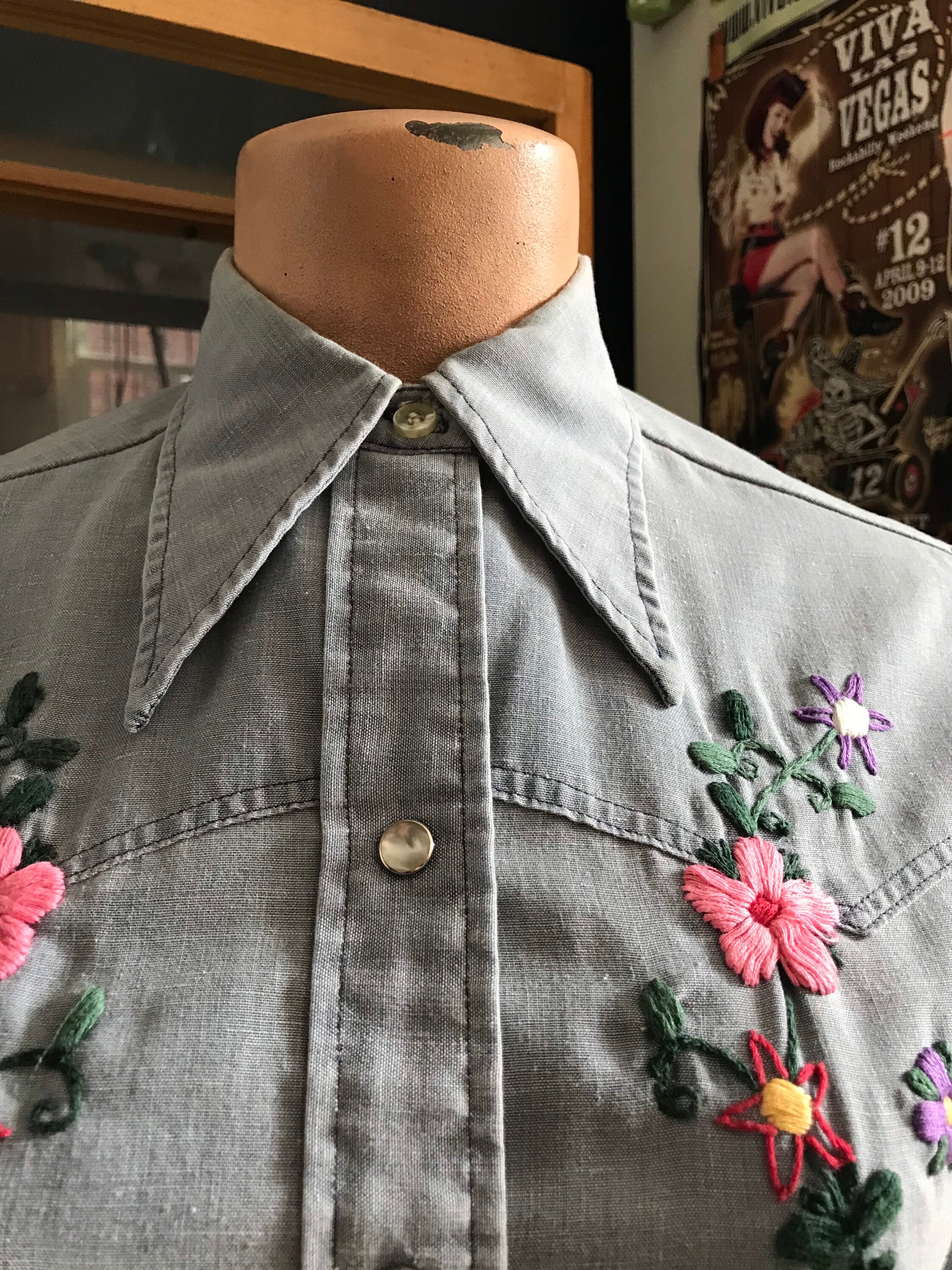 Vtg 70s Embroidered Chambray Shirt 