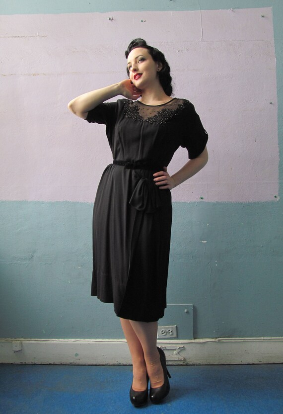 Vtg 50s Black Dress / Illusion Neckline / Bombshel