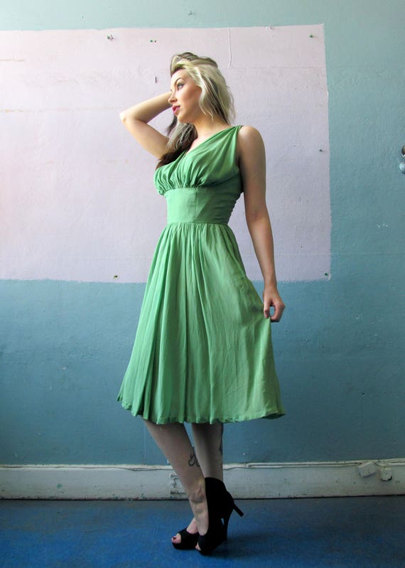Vtg 50s 60s Green Bombshell Dress / Cocktail Part… - image 3