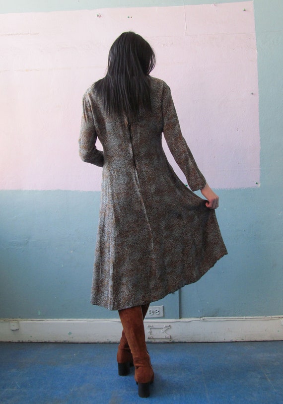 Vtg 70s Silk Dress / Elizabeth Arden - image 4