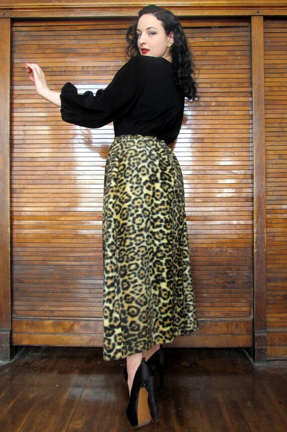 Vtg 60s Leopard Lounge Dress / Tiki Hostess Gown - image 4