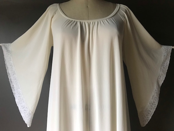 Vtg 70s Miss Elaine Hostess Dress / Angel Sleeve … - image 8