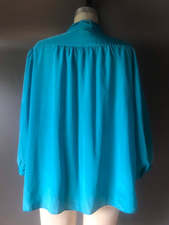 Vtg 70s 80s Teal Neck Ruffle Ascot Blouse - image 5