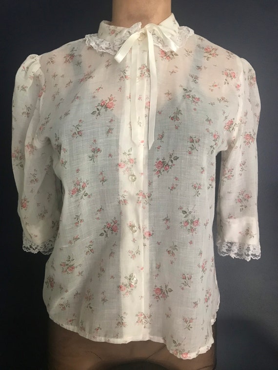 Vtg 70s Semi Sheer Floral Cotton Blouse - image 4