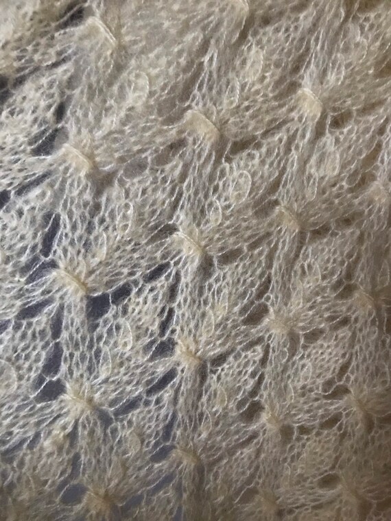 Vtg 60s 70s Crochet Knit Scarf Wrap - image 6