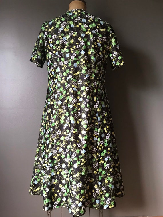 Vtg 70s Floral Plus Size Dress - image 6