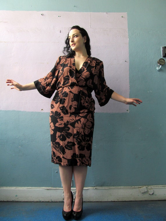 Vtg 80s Does 40s Dress - image 2