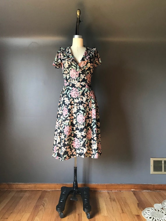 Vtg 70s Floral Wrap Dress - image 1