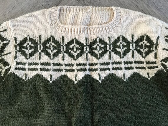 Vtg 70s Hand Knit Fair Isle Wool Sweater - image 4