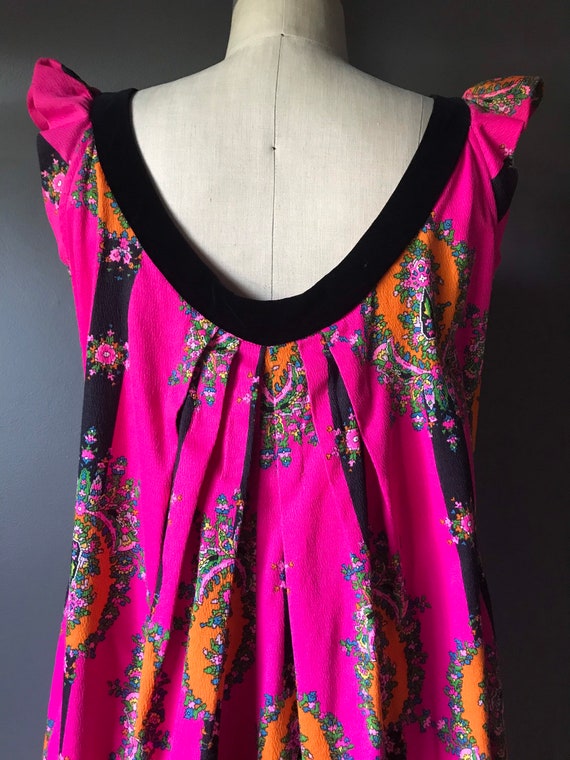 Vtg 60s Hot Pink Hawaiian Hostess Gown - image 6