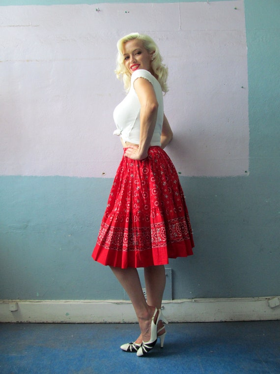 Vtg 50s 60s Bandana Print Skirt / Full Circle Ski… - image 3