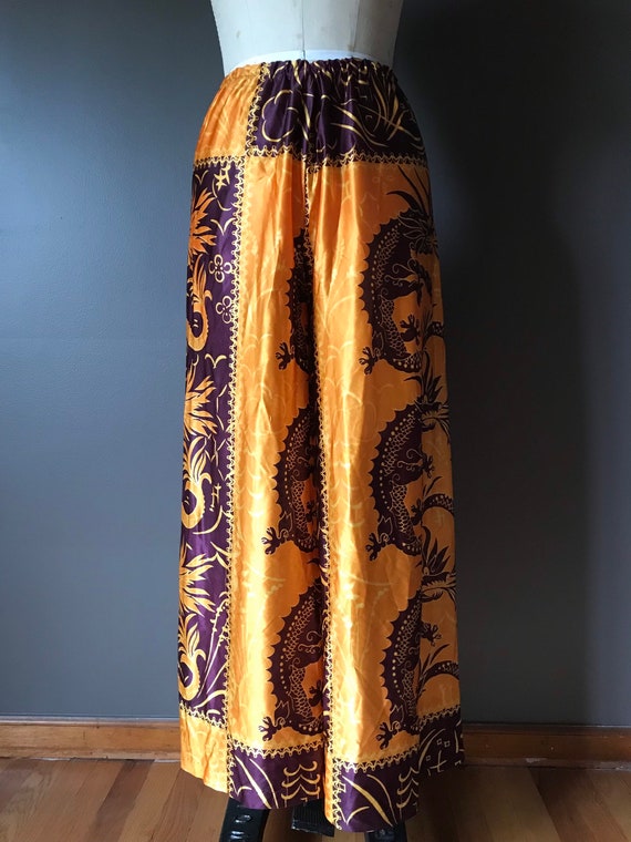 Vtg 70s Palazzo Pants / Dragon Print - image 2