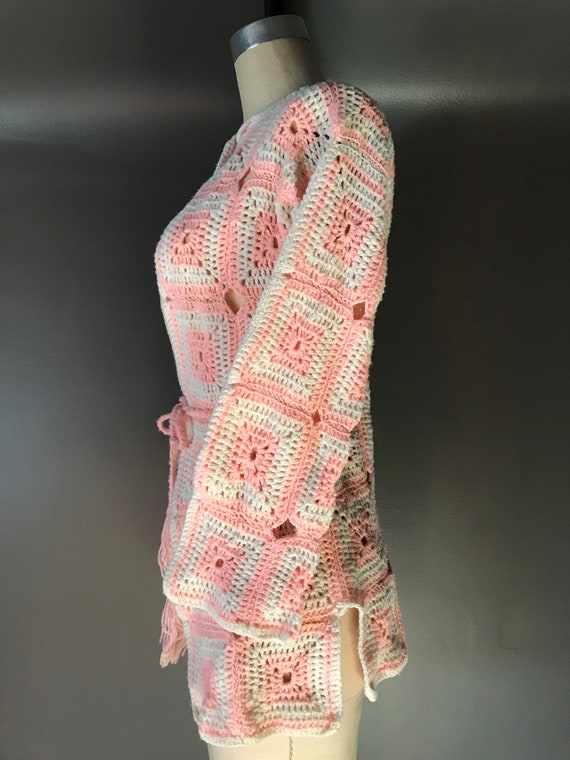 Vtg 70s Hand Knit Granny Square Cardigan Sweater - image 4