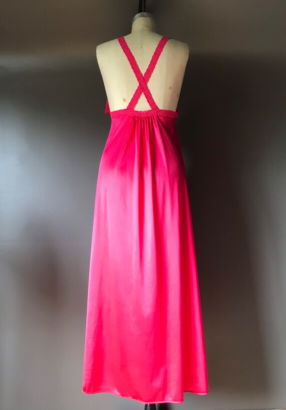 Vtg 70s Vanity Fair Hot Pink Maxi Slip Dress - image 5