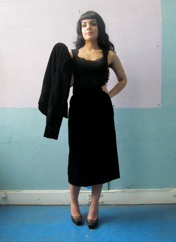 Vtg 80s 90s Bill Blass Skirt Suit Set / Black Vel… - image 1