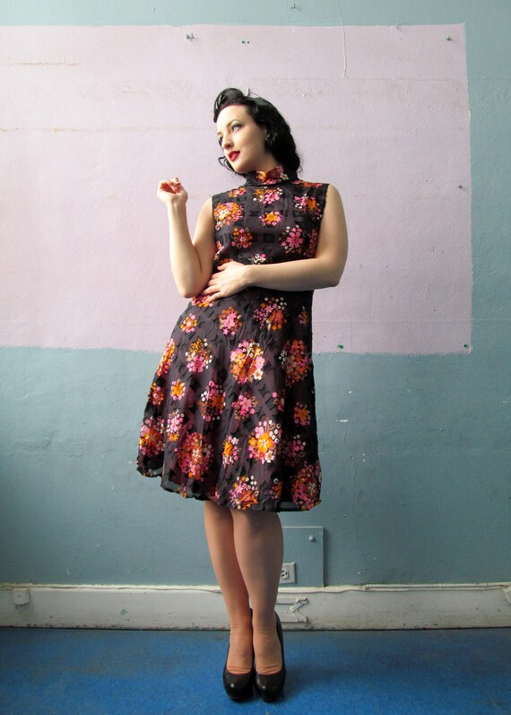 Vtg 60s Floral Print Dress / Mandarin Collar / Bol