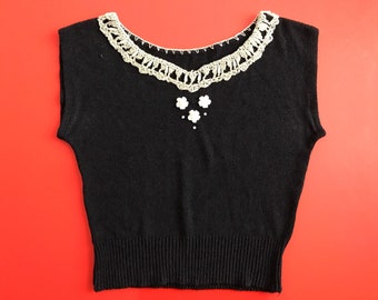 Vtg 50 Knit Sweater / Embellished Top
