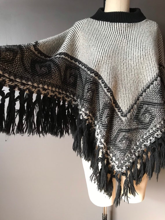 Vtg 70s Fringe Poncho Sweater