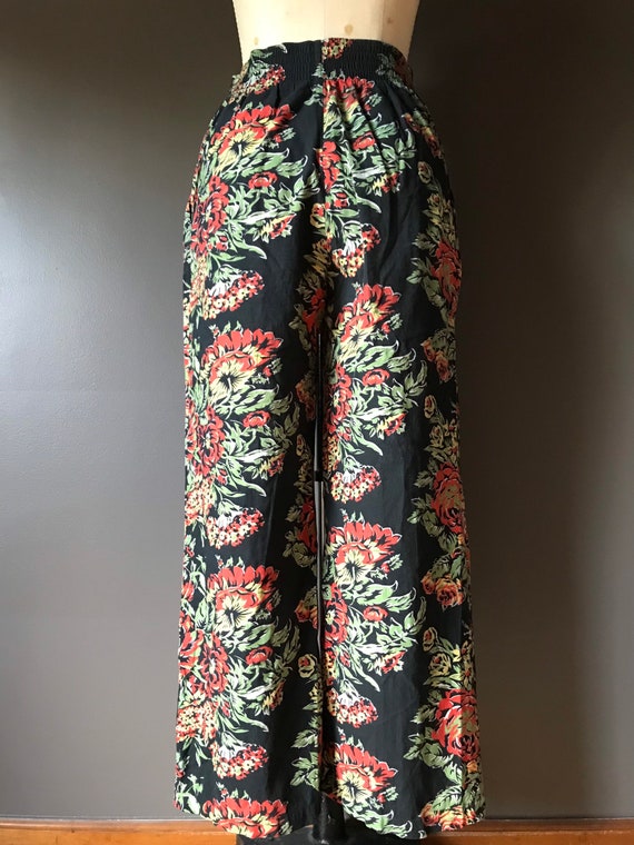 Vtg 80s Norma Kamali Floral Pants - image 4