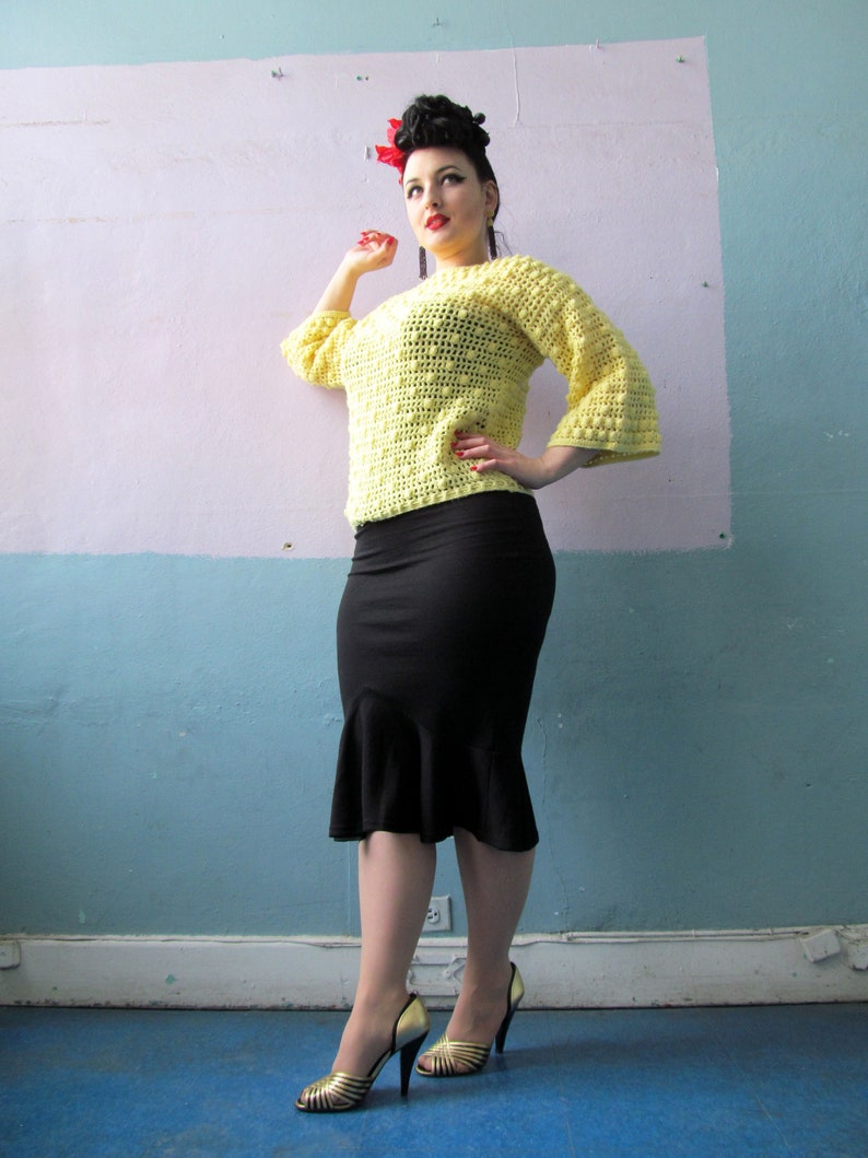 Vtg 70s Crochet Bobble Knit / Bell Sleeves / Yellow Sweater / Popcorn Knit image 4