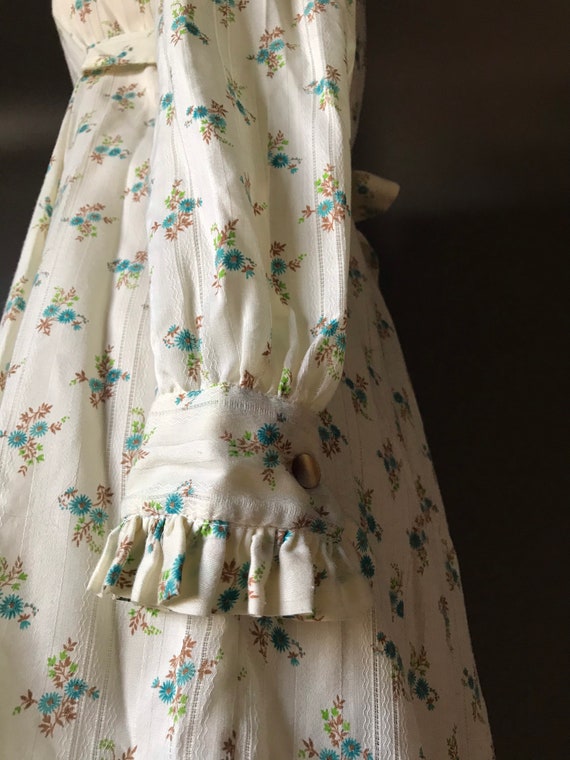 Vtg 70s Mini Floral Dress / Large Collar - image 4