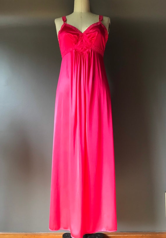 Vtg 70s Vanity Fair Hot Pink Maxi Slip Dress - image 4