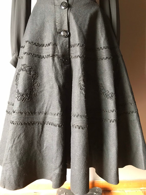 Vtg 40s 50s Wool Felt / Full Circle Skirt - image 2