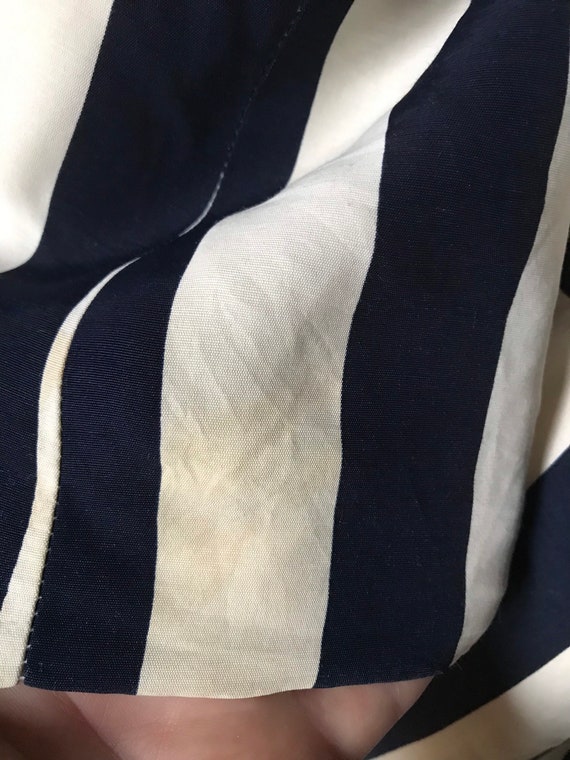 Vtg Navy & White Striped Silky Blazer - image 6