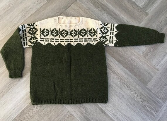 Vtg 70s Hand Knit Fair Isle Wool Sweater - image 2