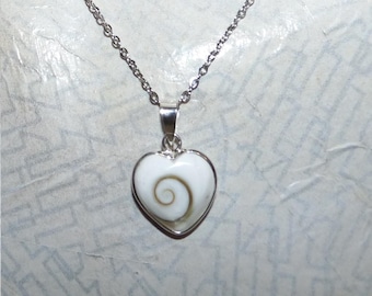 collier coeur oeil de sainte Lucie pendentif coquillage bijoux d'amour pour femme fille cadeau saint valentin