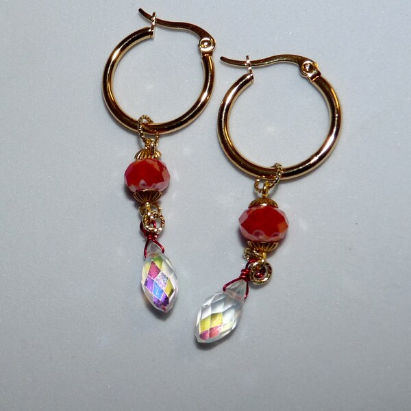 Boucles d'oreilles rouges anneaux dorés créoles pendantes bijoux perles gouttes en cristal