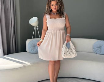 Boho Plus Size Minikleid für Frauen, gesmoktes A-Linie-Sommerkleid mit Rüschenbändern, fließendes lässiges Alltagskleid, weiches Krepp-Sommeroutfit