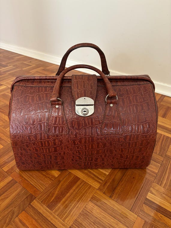 Vintage Crocodile Embossed Leather Gladstone Bag | 1960s Travel 