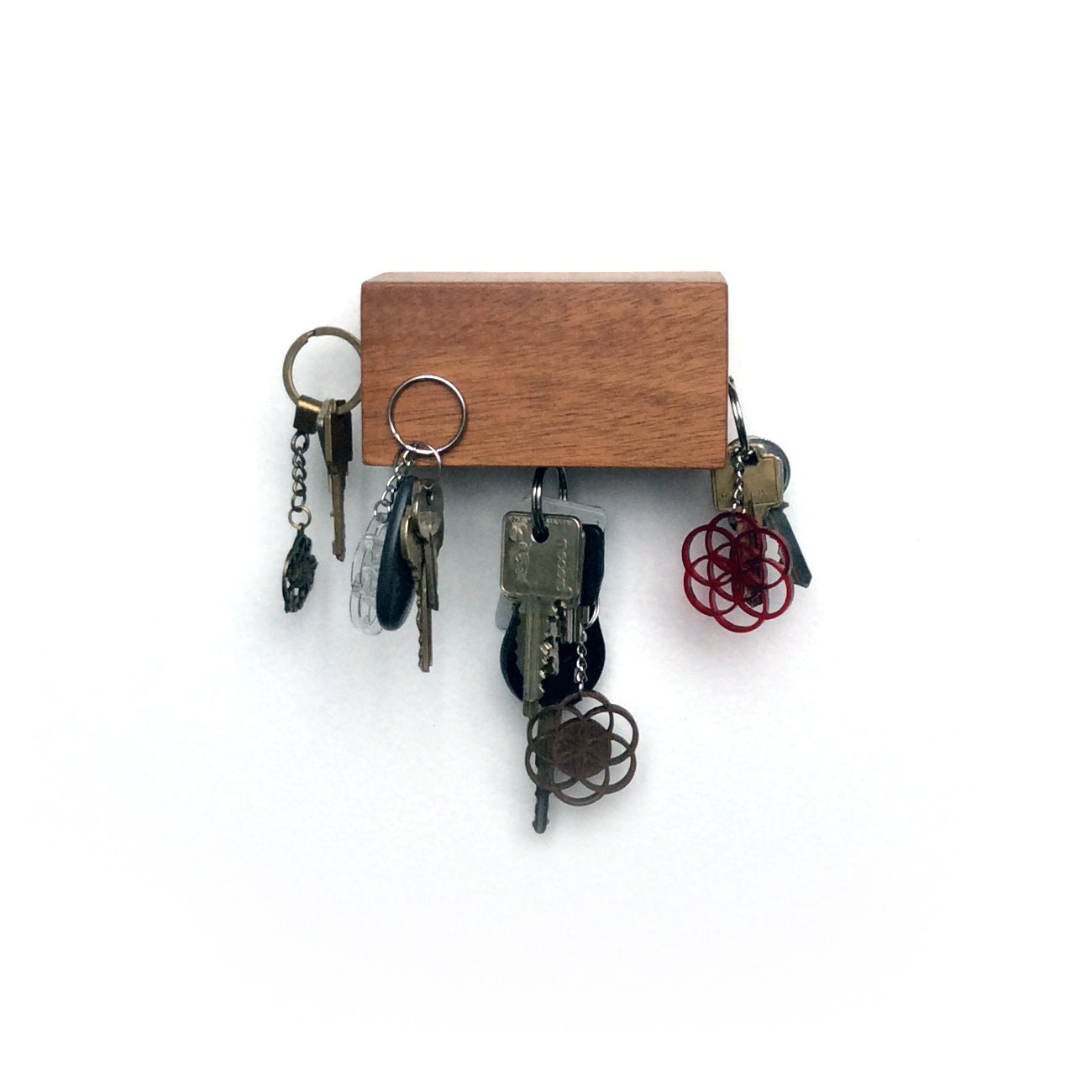 Walden Theory Minimalistic Magnetic Wooden Key Holder, Fridge Magnet, Key Hook Organizer Chain Ring, Modern Chic Stylish Original Design