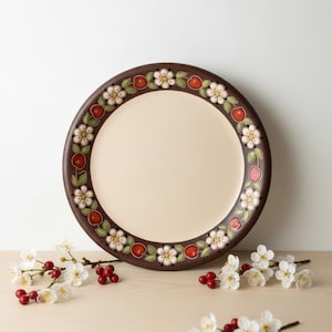 Piatto da dessert in ceramica dipinto a mano, tradizionale ceramica floreale ucraina, piatto da insalata da 18 cm